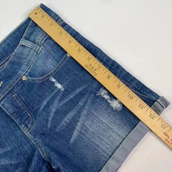 Therapy Destressed Denim Jean Shorts Sz 3 - Picture 11 of 11
